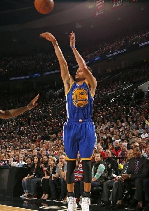 9次助攻 9次助攻