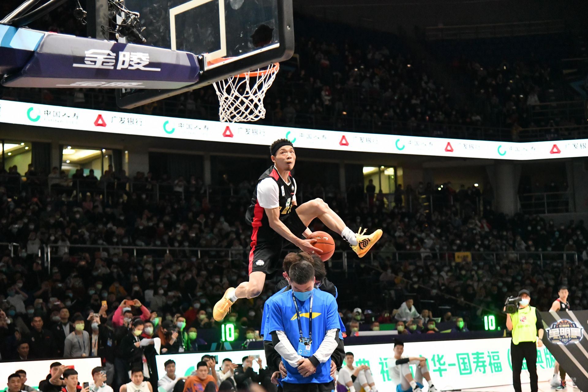 无论是比赛 无论是比赛