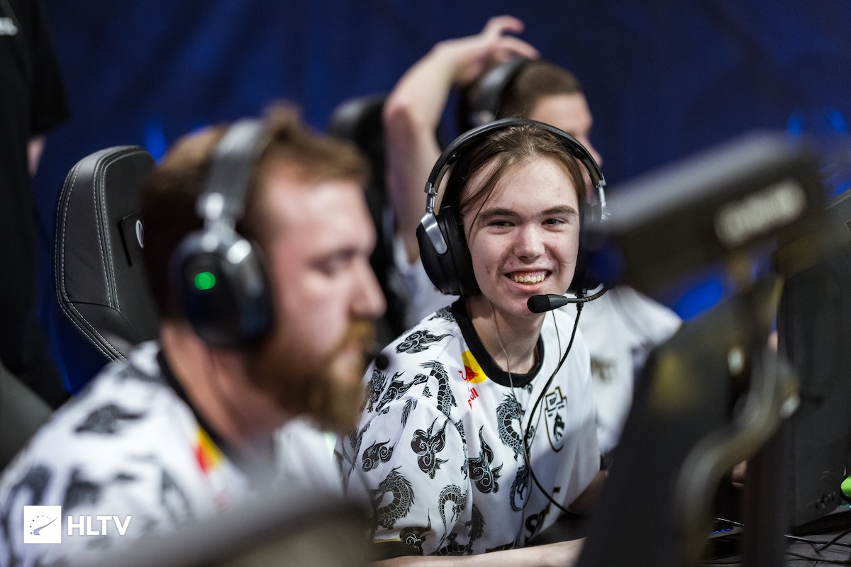 跑运动员在 跑运动员在